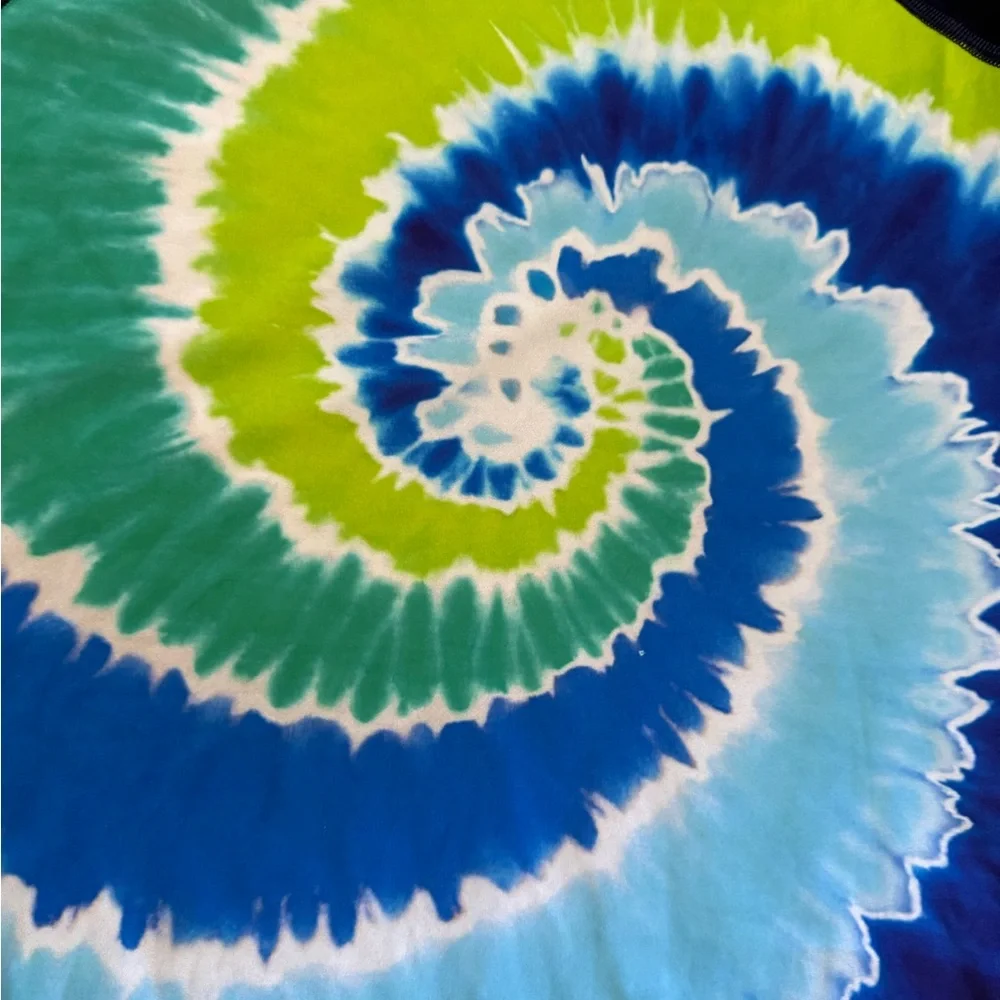 Lands End tie dye rash guard swim shirt youth‎ blue and green